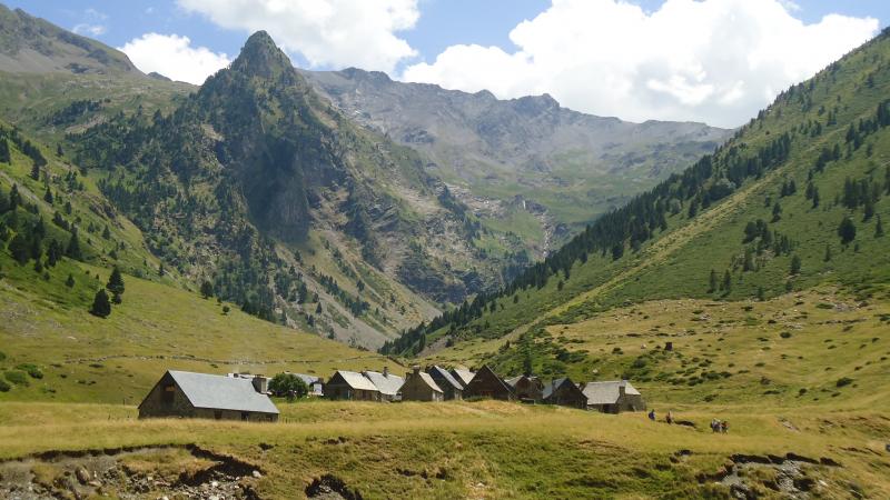 UZTAILEKO IRTEERA PIRINEOTARA (18-19) albistearen irudiak