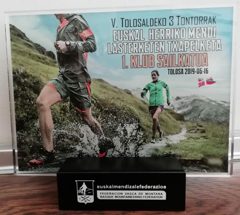 Imágenes de la noticia ALPINO UZTURRE CAMPEÓN DE EUSKAL HERRIA POR EQUIPOS DE CARRERAS DE MONTAÑA