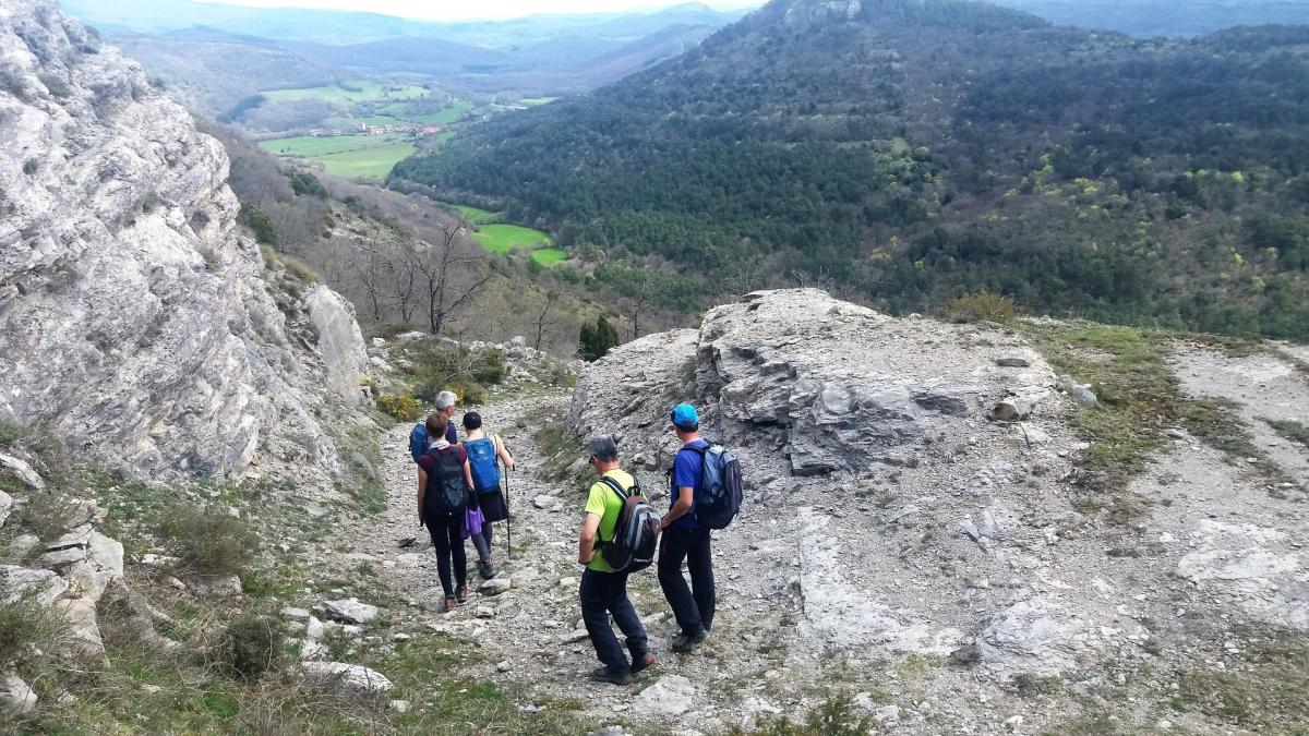 Imágenes de la actividad ANDAGOIA - MARINDA - IZARRA  14-04-2019