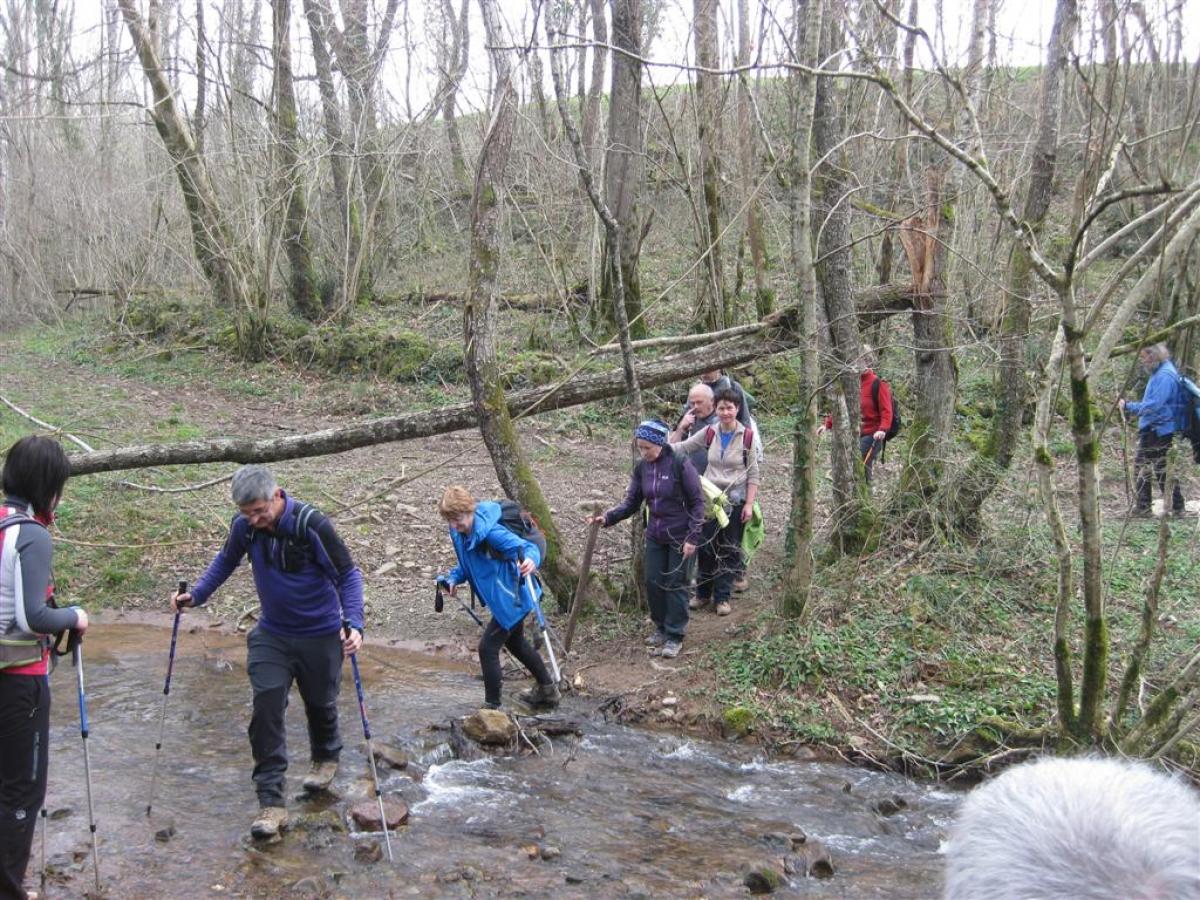 SALBATORE MENDIBE-DONIBANE GARAZI 2016-03-13 jardueraren irudiak