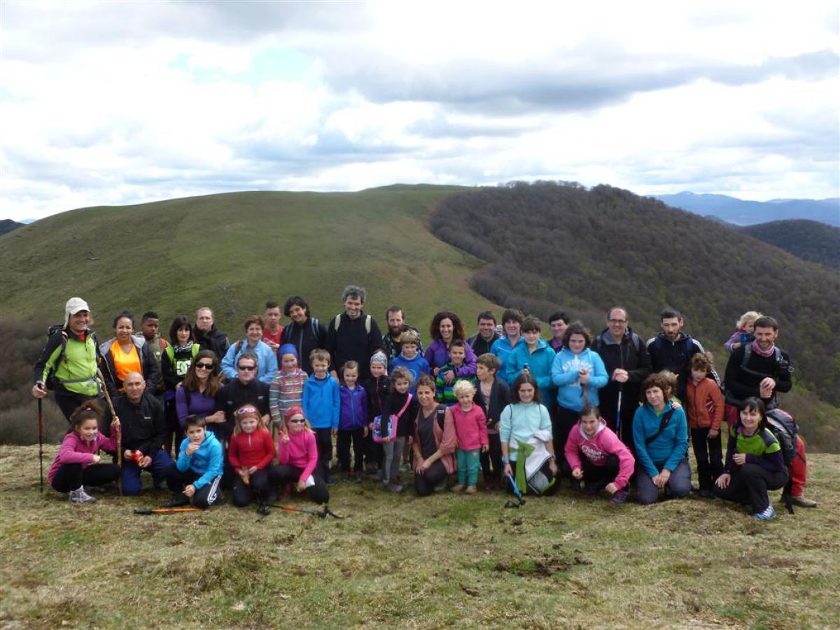 TXIKIEKIN MENDI IRTEERA GOROSTIETA-LEURTZA URTEGIAK 2016-04-17 jardueraren irudiak