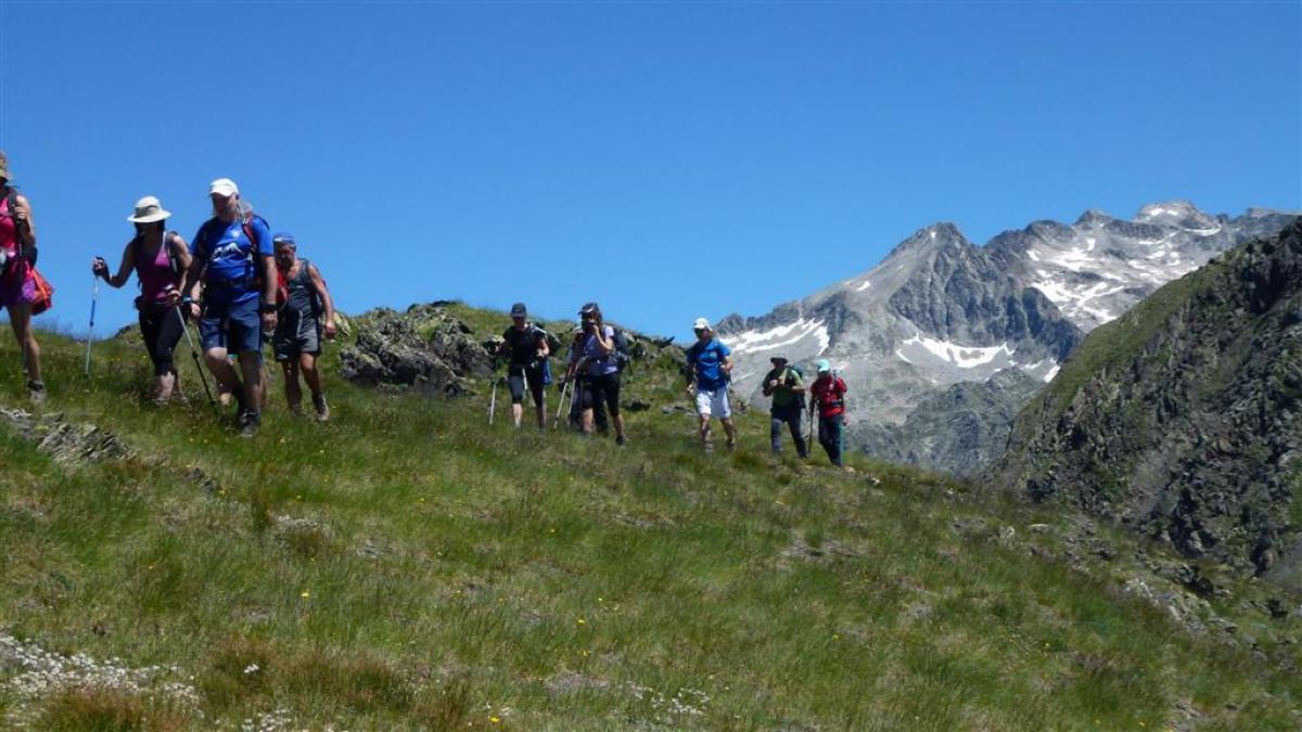 2016KO UZTAILEKO IRTEERA PIRINEOTARA ( 16-17) jardueraren irudiak